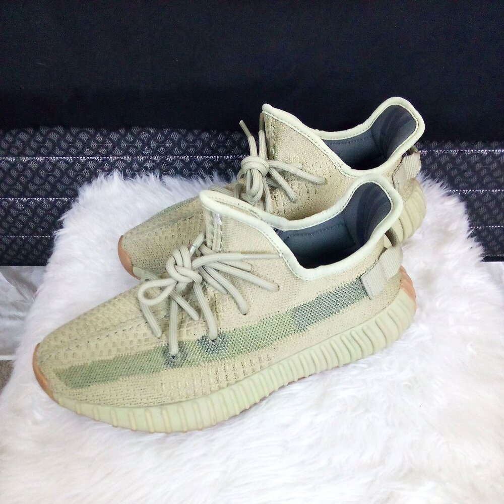ADIDAS YEEZY BOOST 350 V2 SULFUR